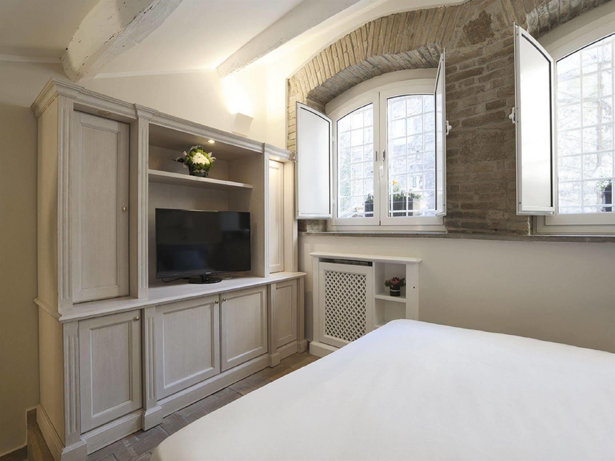 Antiche Residenze Romane Navona Eksteriør billede