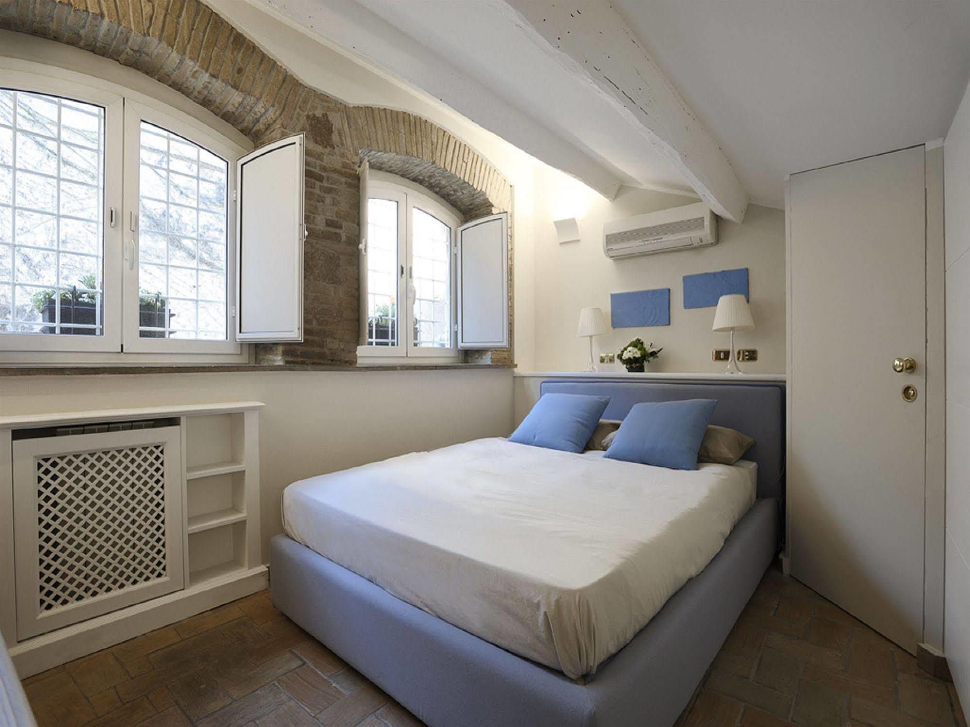 Antiche Residenze Romane Navona Eksteriør billede
